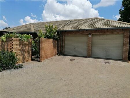 3 Bedroom Townhouse in Wierda Park