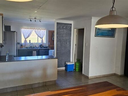 4 Bedroom House in Mnandi Ah