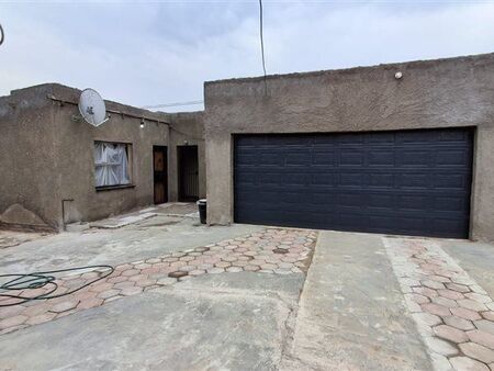 Studio apartment in Phuthaditjhaba