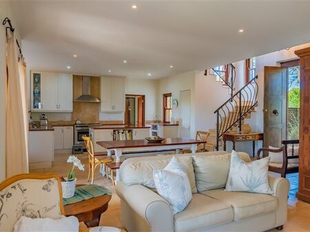 3 Bedroom House in Santareme