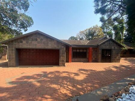 4 Bedroom House in Forest Hills