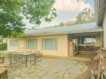 2 Bedroom House in Underberg