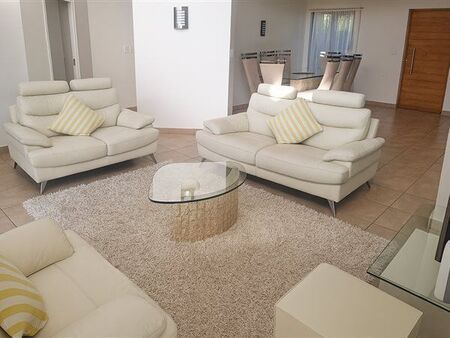 3 Bedroom Apartment in Palm Lakes Estate