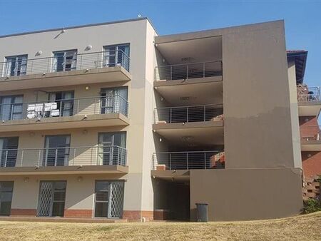 Studio Apartment in Ruimsig