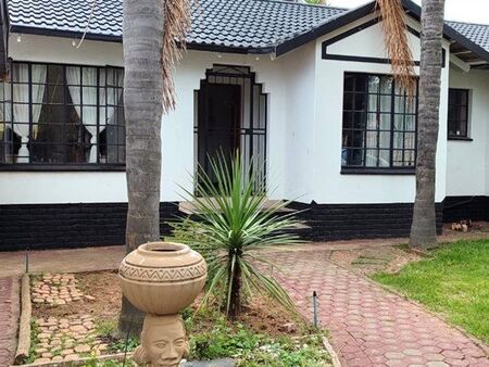 4 Bedroom House in Greenhills