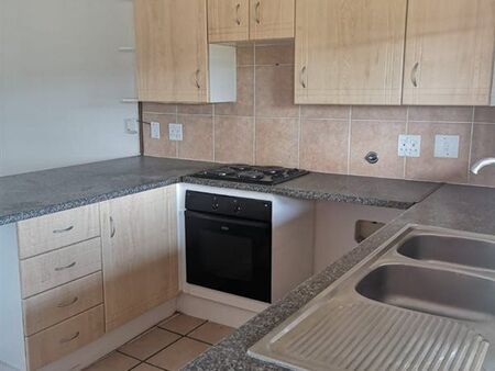 2 Bedroom Apartment in Mooikloof Ridge