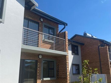 2 Bedroom Cluster in Willow Park Manor