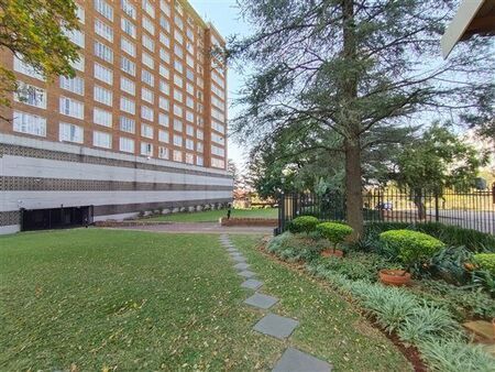 2 Bedroom Apartment in La Montagne