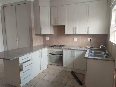 2 Bedroom Flat in Montana