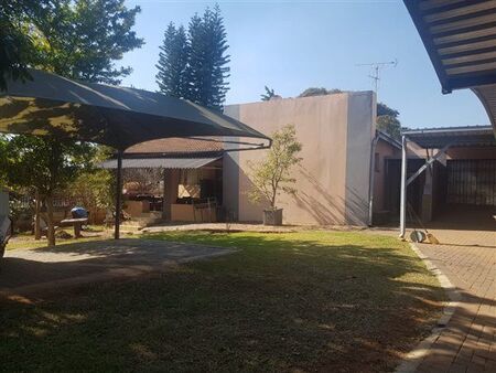5 Bedroom House in Riviera