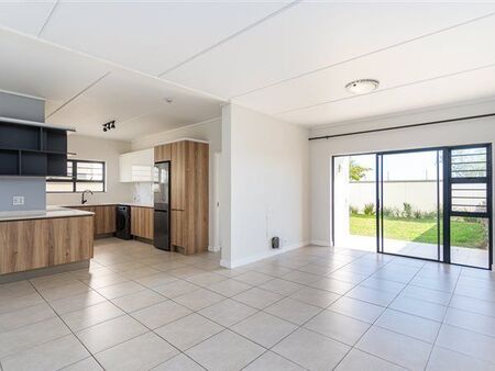 3 Bedroom Apartment in Sandown