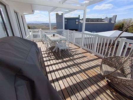 2 Bedroom Apartment in Hartenbos Heuwels