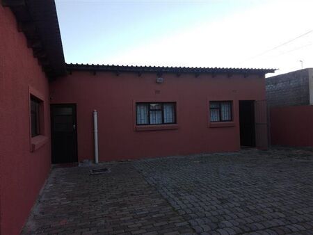 1 Bedroom Apartment in Blue Downs