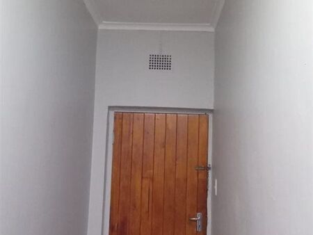 Studio Apartment in Strand Central
