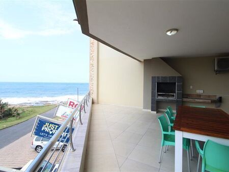 3 Bedroom Apartment in Uvongo
