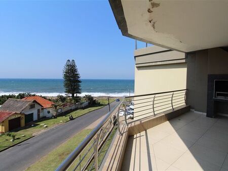 3 Bedroom Apartment in Uvongo