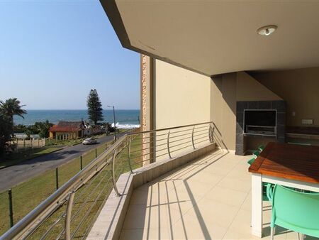 3 Bedroom Apartment in Uvongo