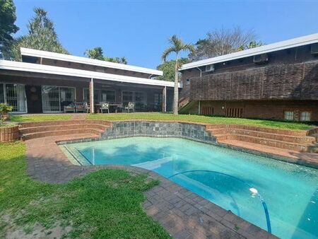 4 Bedroom House in Meerensee