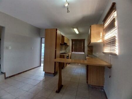 2 Bedroom Flat in Arboretum