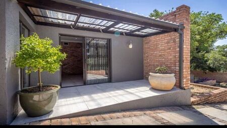 1 Bedroom cottage to rent in Northcliff, Randburg