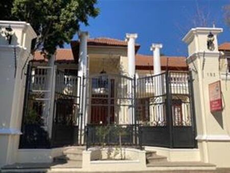 2 Bedroom Apartment in Waterkloof