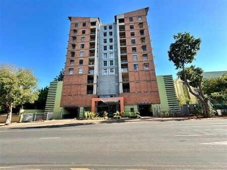 3 Bedroom Apartment in Hatfield