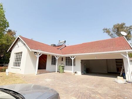 4 Bedroom House in Woodmead