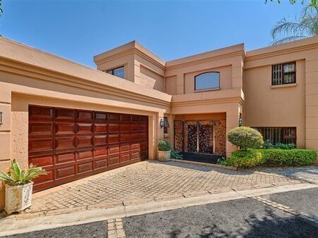 3 Bedroom House in Hyde Park