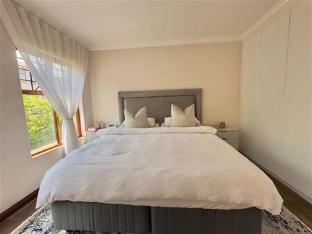 2 Bedroom Apartment in Bryanston
