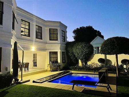 4 Bedroom Cluster in Bryanston