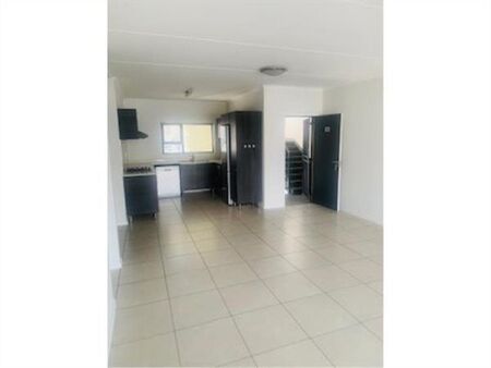 2 Bedroom Apartment in Bryanston