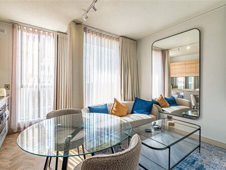 1 Bedroom Apartment in Rosebank