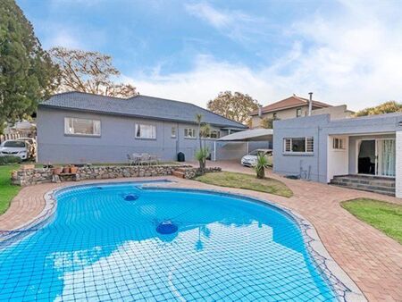 1 Bedroom Apartment in Linden
