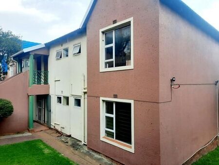 2 Bedroom Townhouse in Winchester Hills