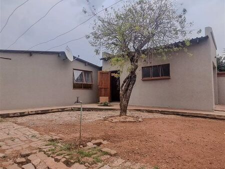 2 Bedroom House in Katlehong