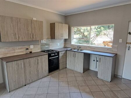 2 Bedroom Townhouse in Mayfield Park