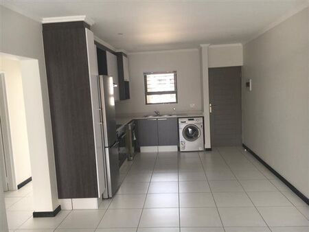 2 Bedroom Apartment in Fourways