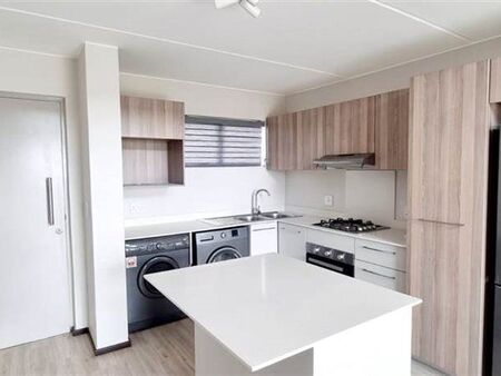 1 Bedroom Apartment in Broadacres