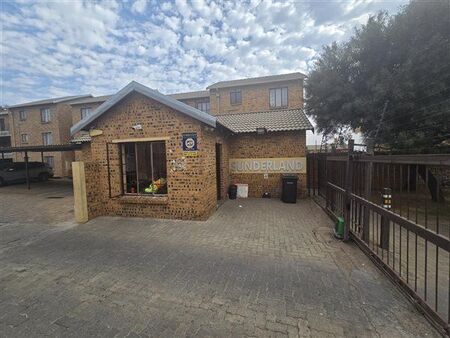 2 Bedroom Apartment in Chloorkop
