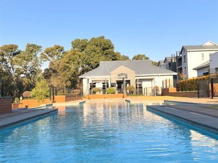 1 Bedroom Apartment in Modderfontein