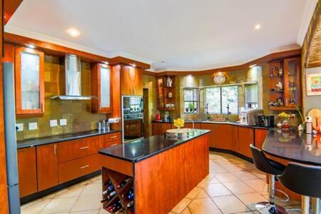 5 Bedroom House in Midstream Estate