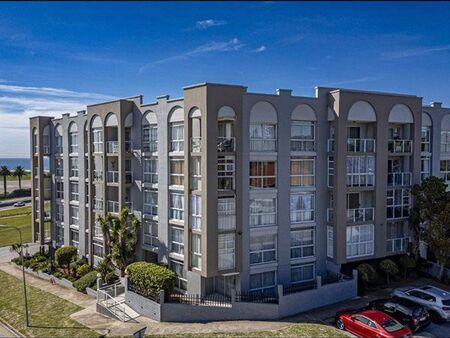 3 Bedroom Apartment in Humewood