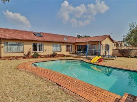 4 Bedroom House in Wierda Park