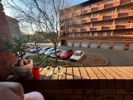 2 Bedroom Apartment in Zwartkop