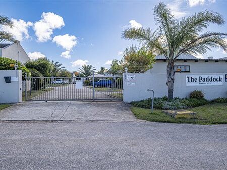 2 Bedroom Townhouse in Lorraine