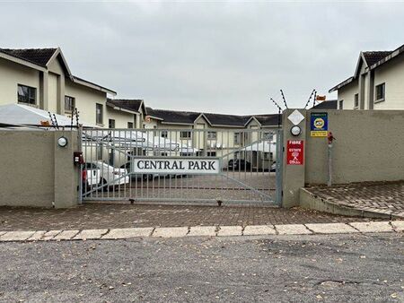 2 Bedroom Apartment in Sonheuwel