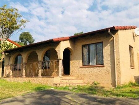 3 Bedroom House in Hillary