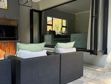 4 Bedroom House in Padfield Park