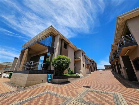 3 Bedroom Townhouse in Overport
