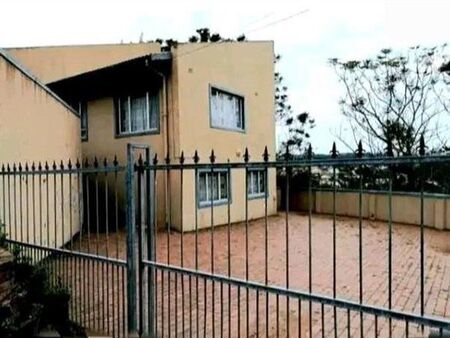 2 Bedroom House in Clare Hills